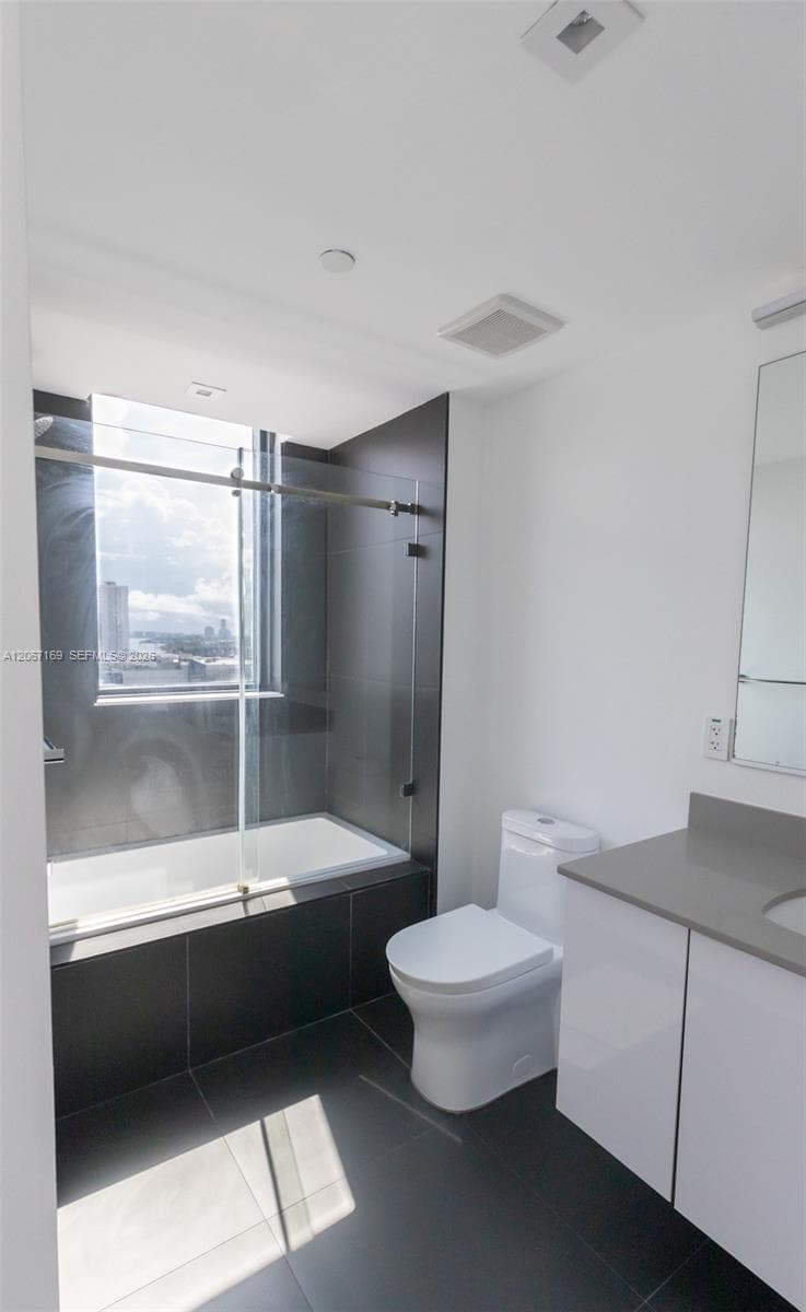 1600 NE 1st Ave # 1420, Miami, FL 33132 photo 9