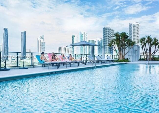 1600 NE 1st Ave # 1606, Miami, FL 33132