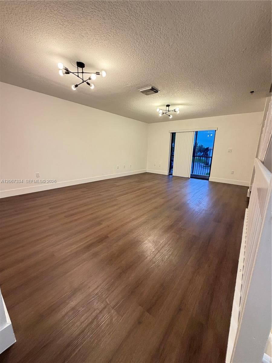 9902 Hammocks Blvd # 102-60, Miami, FL 33196 photo 6