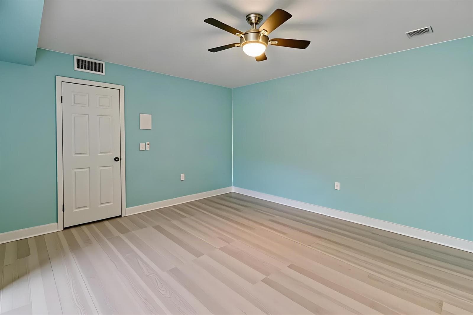1901 19th Lane, Palm Beach Gardens, FL 33418 photo 8