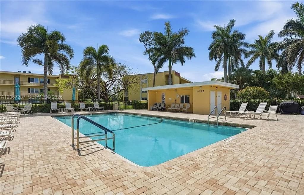 1085 Forest Lakes Dr # 8102, Naples, FL 34105 photo 4