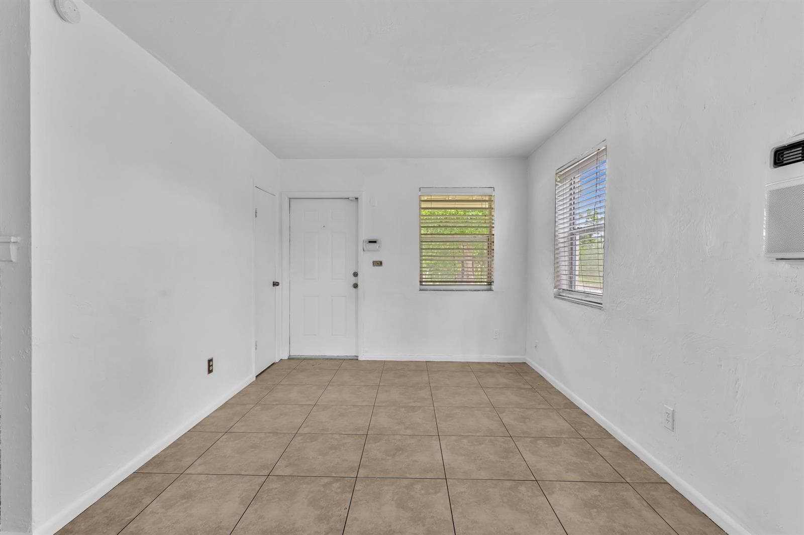4936 NE 14TH Avenue, Pompano Beach, FL 33064 photo 9
