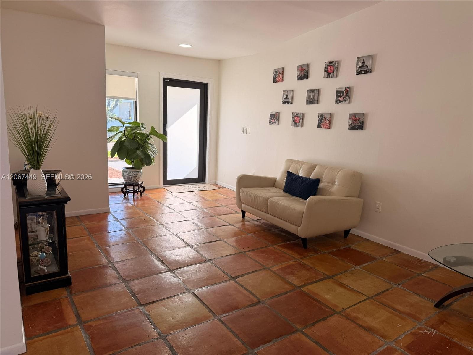 6641 NW 174th Ter, Hialeah, FL 33015 photo 8