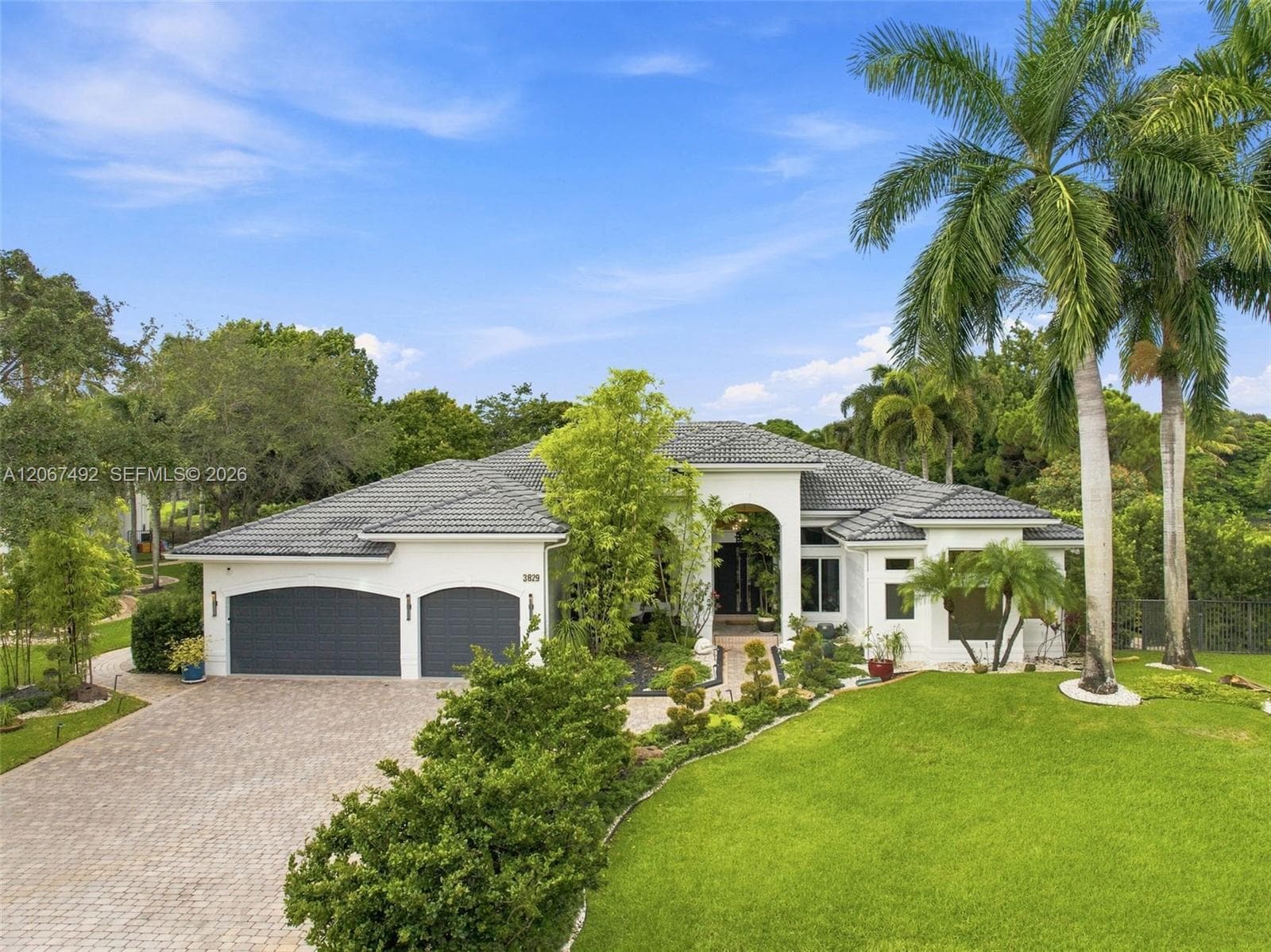 3829 Gulfstream Way, Davie, FL 33328 photo 4