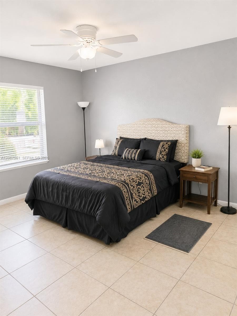 221 NE 35th St, Oakland Park, FL 33334 photo 10