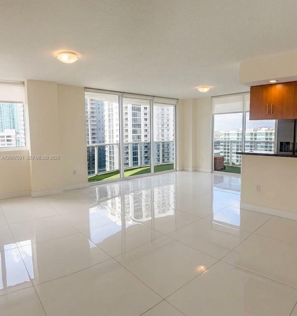 601 NE 23rd St # 1605, Miami, FL 33137 photo 3