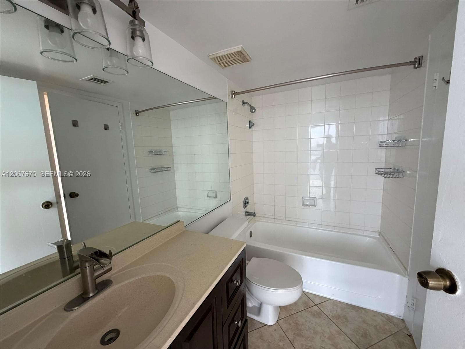 7601 E Treasure Dr # 2007, North Bay Village, FL 33141 photo 7