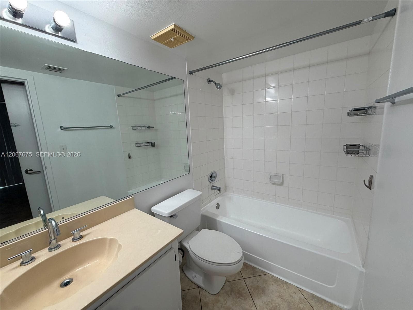 7601 E Treasure Dr # 2007, North Bay Village, FL 33141 photo 8