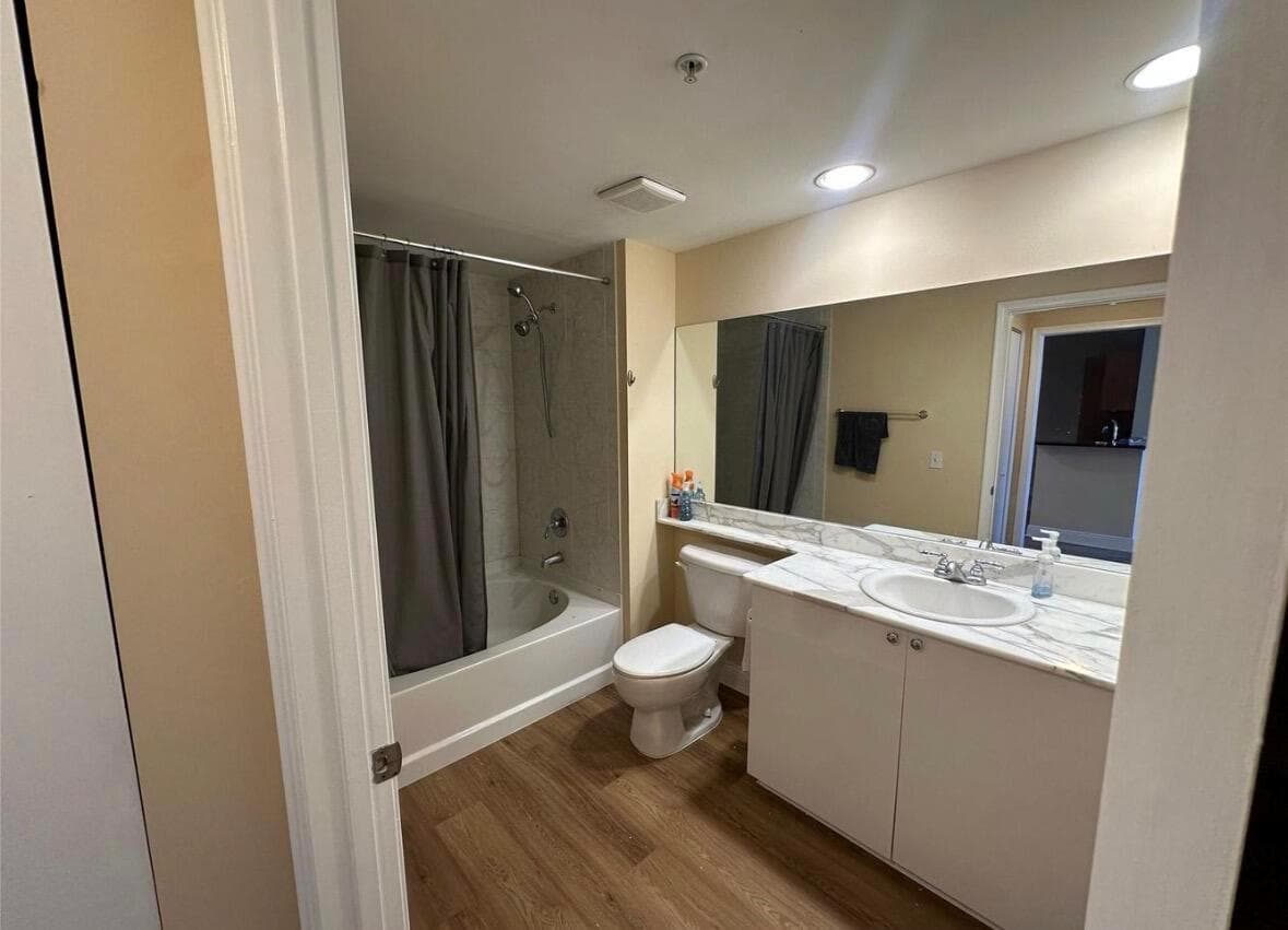 2775 NE 187th Street # 325, Miami, FL 33180 photo 9