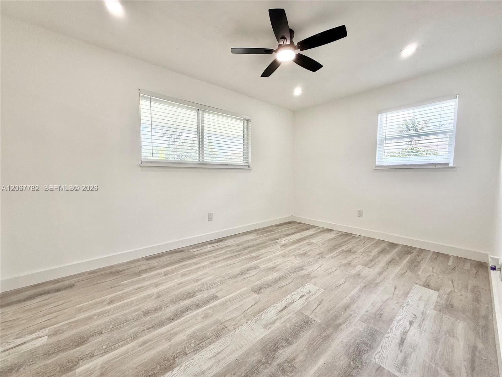 8600 Taft St, Pembroke Pines, FL 33024 photo 11