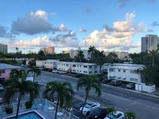 625 ANTIOCH Avenue # 302, Fort Lauderdale, FL 33304 photo 7