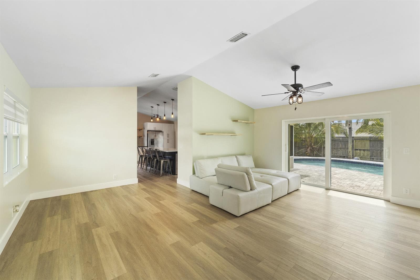 1127 NW 9th Street, Boynton Beach, FL 33426 photo 9