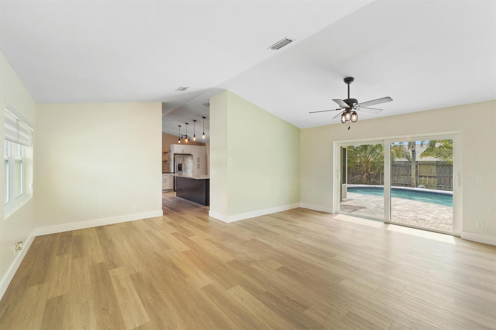 1127 NW 9th Street, Boynton Beach, FL 33426 photo 8