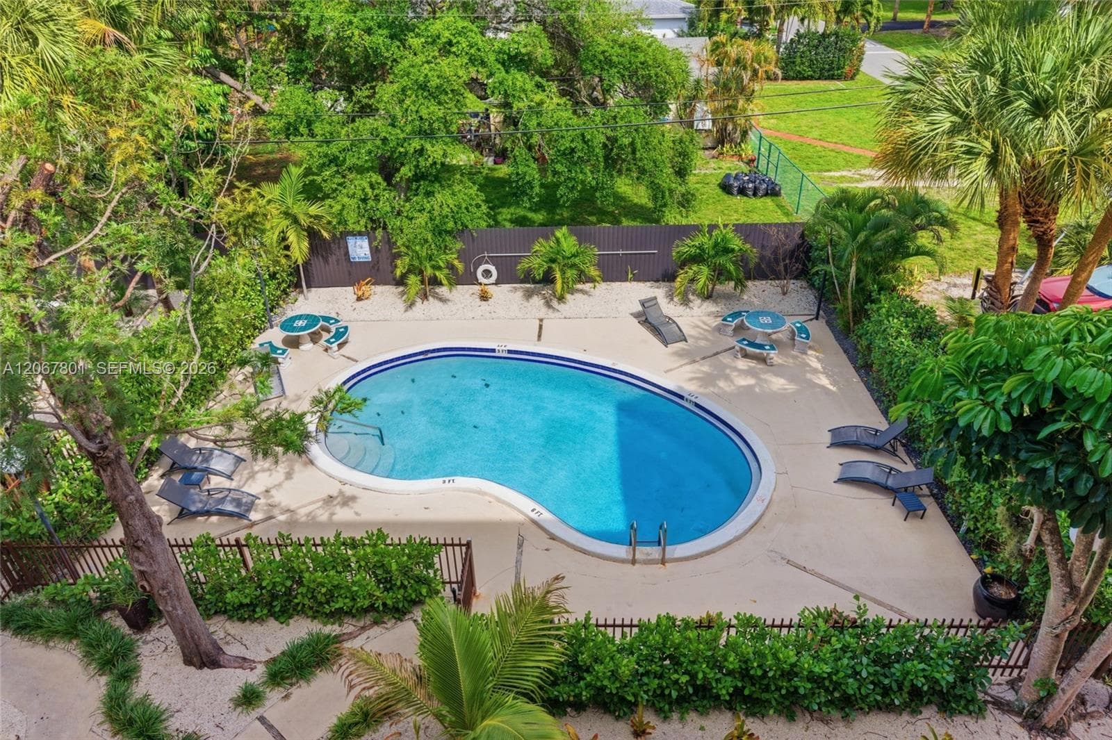 2520 N Andrews Ave # 305, Wilton Manors, FL 33311 photo 2