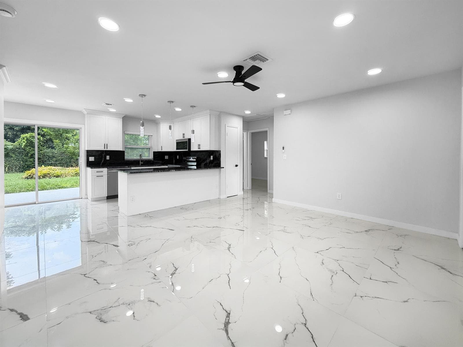 2030 NE 1st Lane, Boynton Beach, FL 33435 photo 6