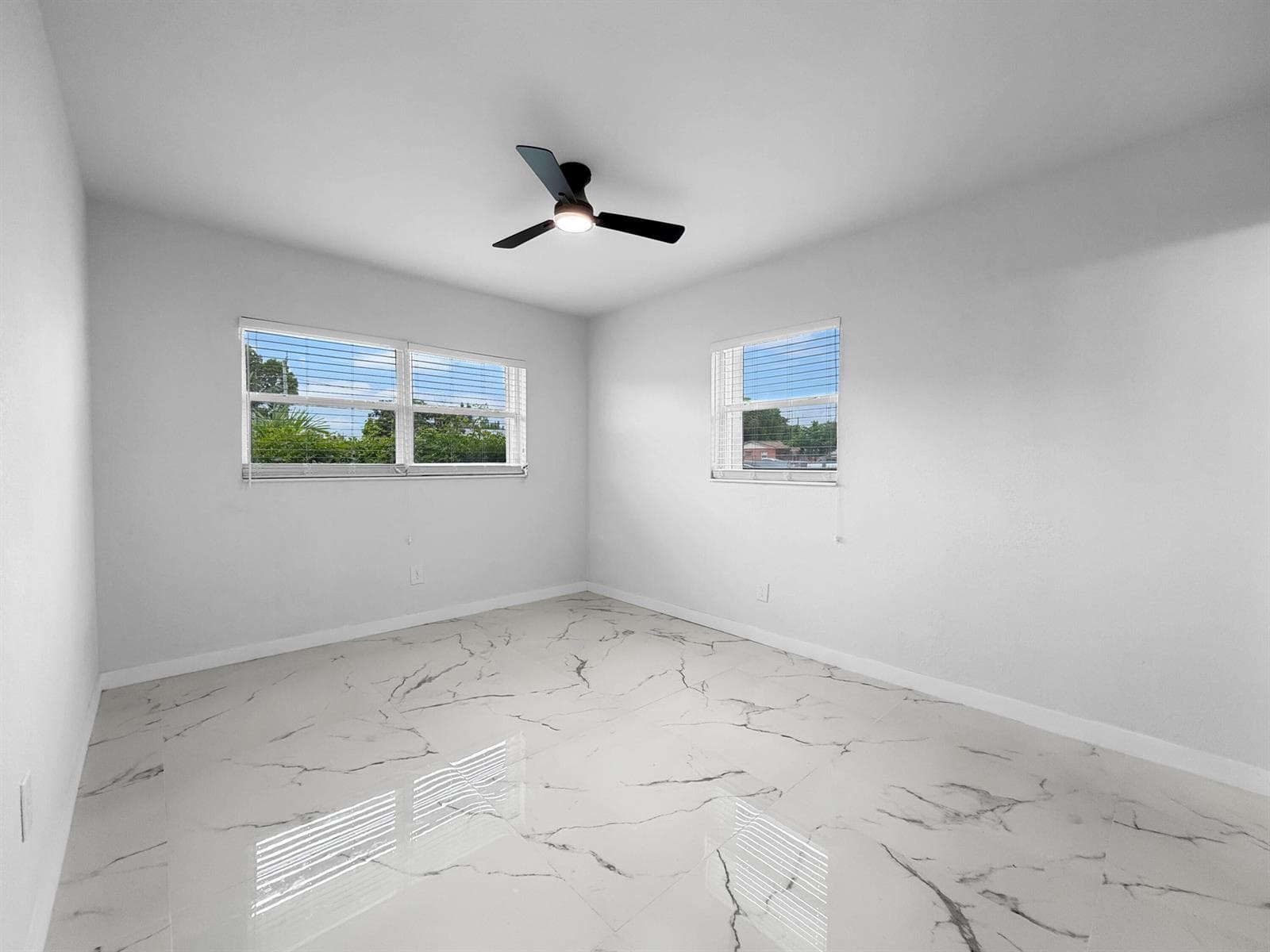 2030 NE 1st Lane, Boynton Beach, FL 33435 photo 13