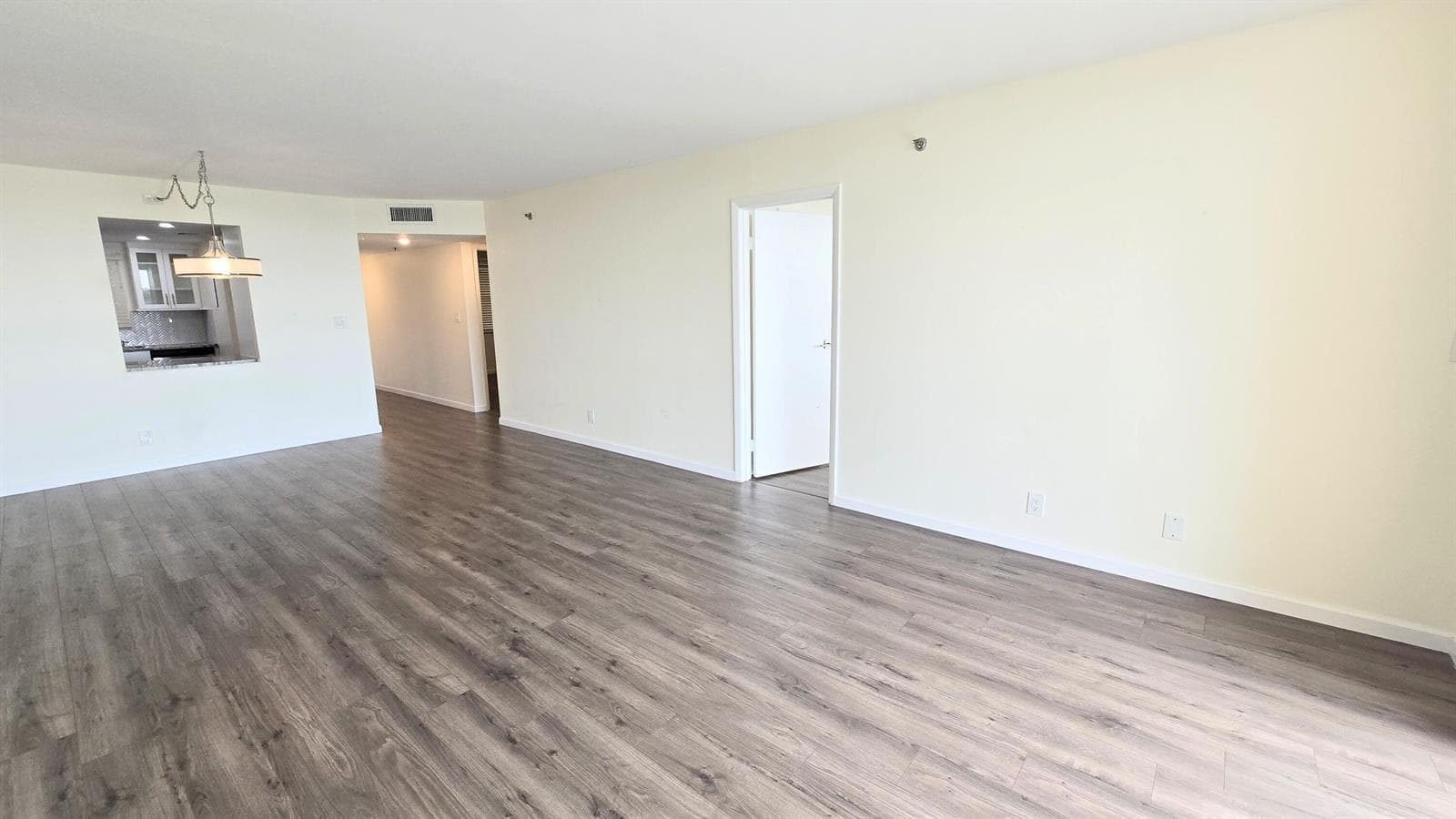 3100 W ROLLING HILLS Circle # 609, Davie, FL 33328 photo 8