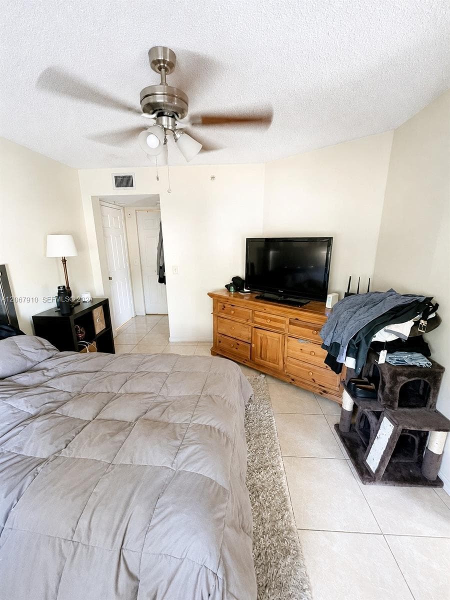 2457 Centergate Dr # 203, Miramar, FL 33025 photo 12