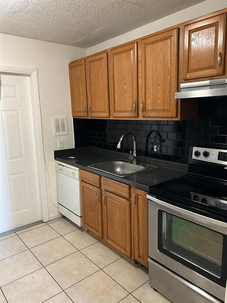 850 E COMMERCIAL Boulevard # 210A, Oakland Park, FL 33334 photo 7
