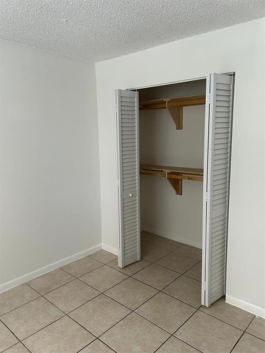 850 E COMMERCIAL Boulevard # 210A, Oakland Park, FL 33334 photo 3