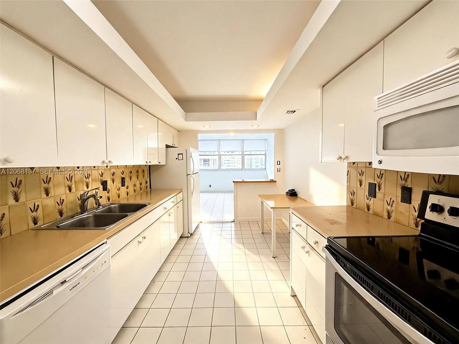 1904 S Ocean Dr # 1206, Hallandale Beach, FL 33009 photo 11