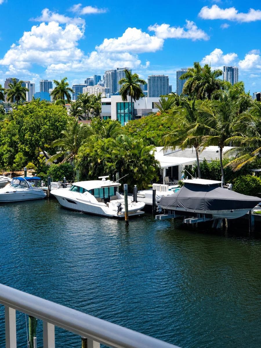 1777 SE 15TH Street # 419, Fort Lauderdale, FL 33316 photo 2