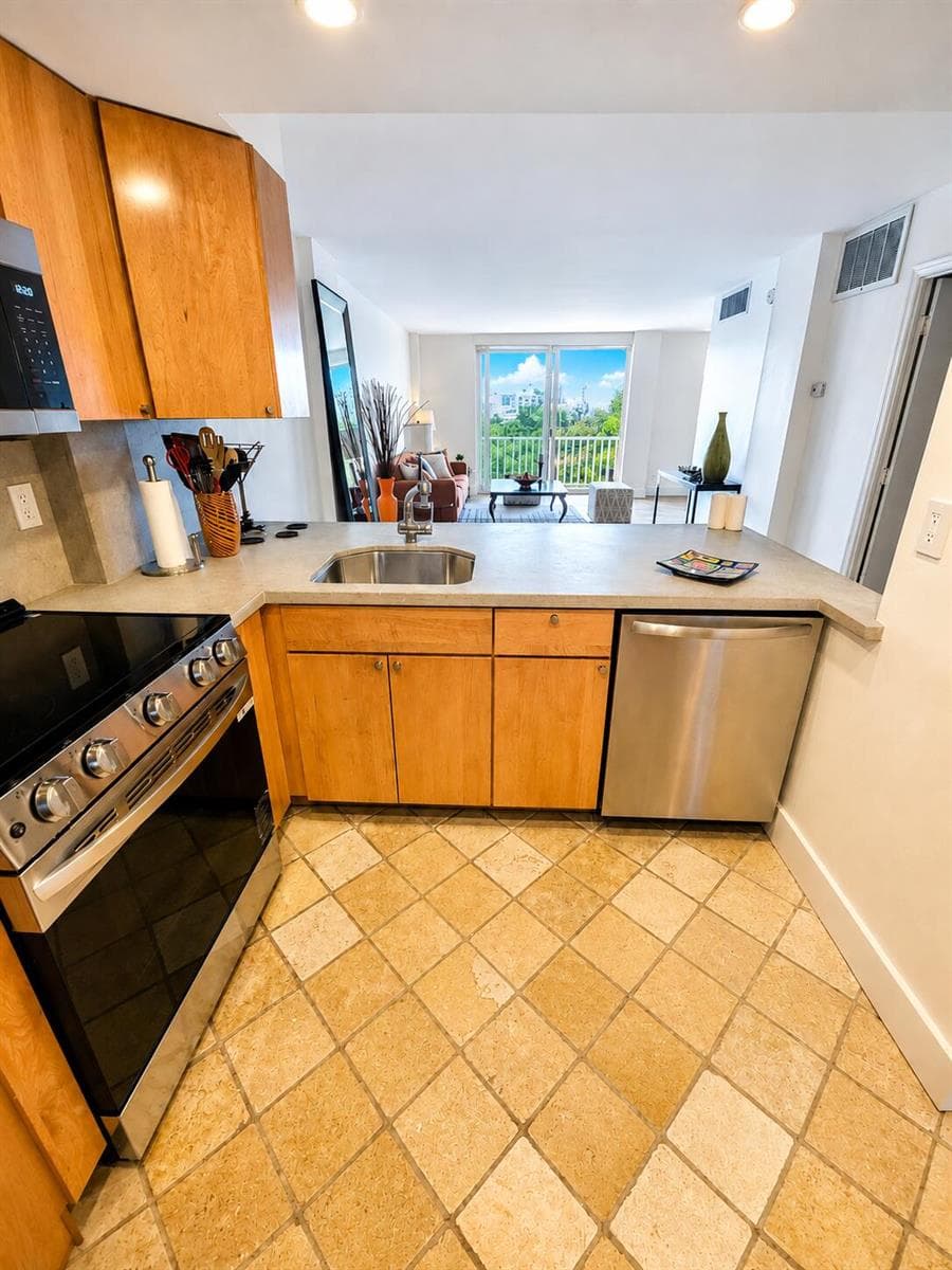 1777 SE 15TH Street # 419, Fort Lauderdale, FL 33316 photo 5