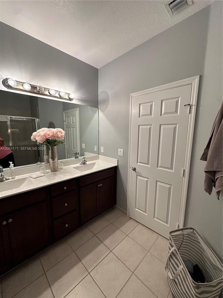 10377 W 34th Ct # 10377, Hialeah, FL 33018 photo 7