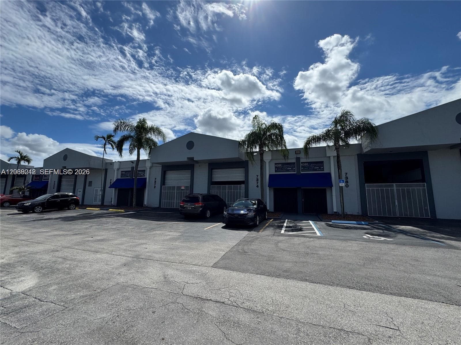 7384 NW 56th St # 7384, Miami, FL 33166 photo 3