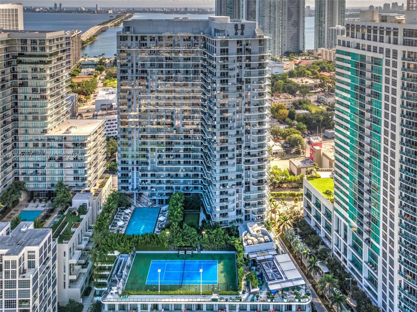 121 NE 34th St # 3008, Miami, FL 33137 photo 10