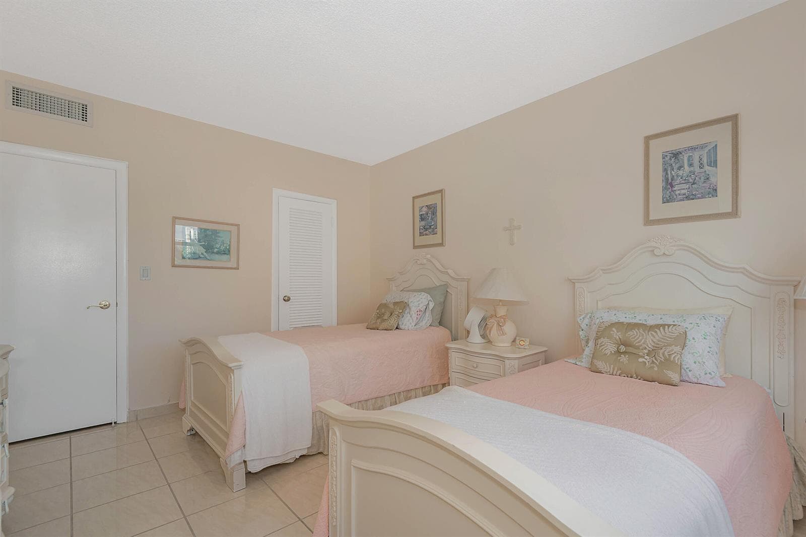 1980 S OCEAN Drive # 3P, Hallandale Beach, FL 33009 photo 12