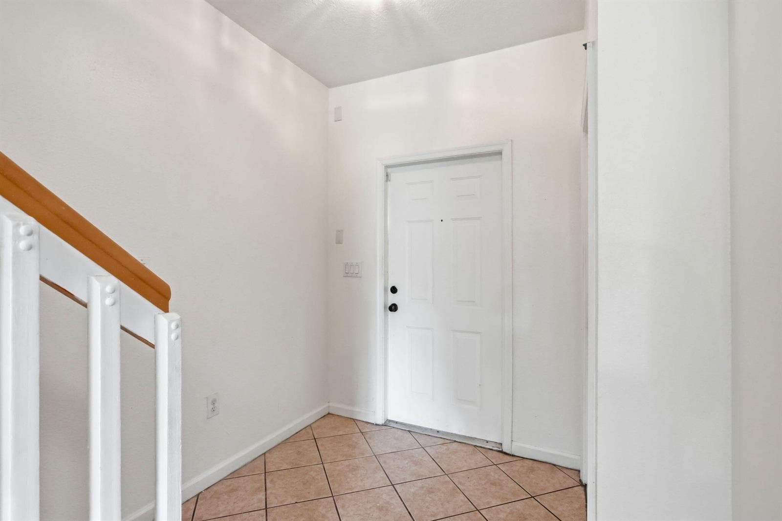 460 PRINCESS Drive, Margate, FL 33068 photo 7