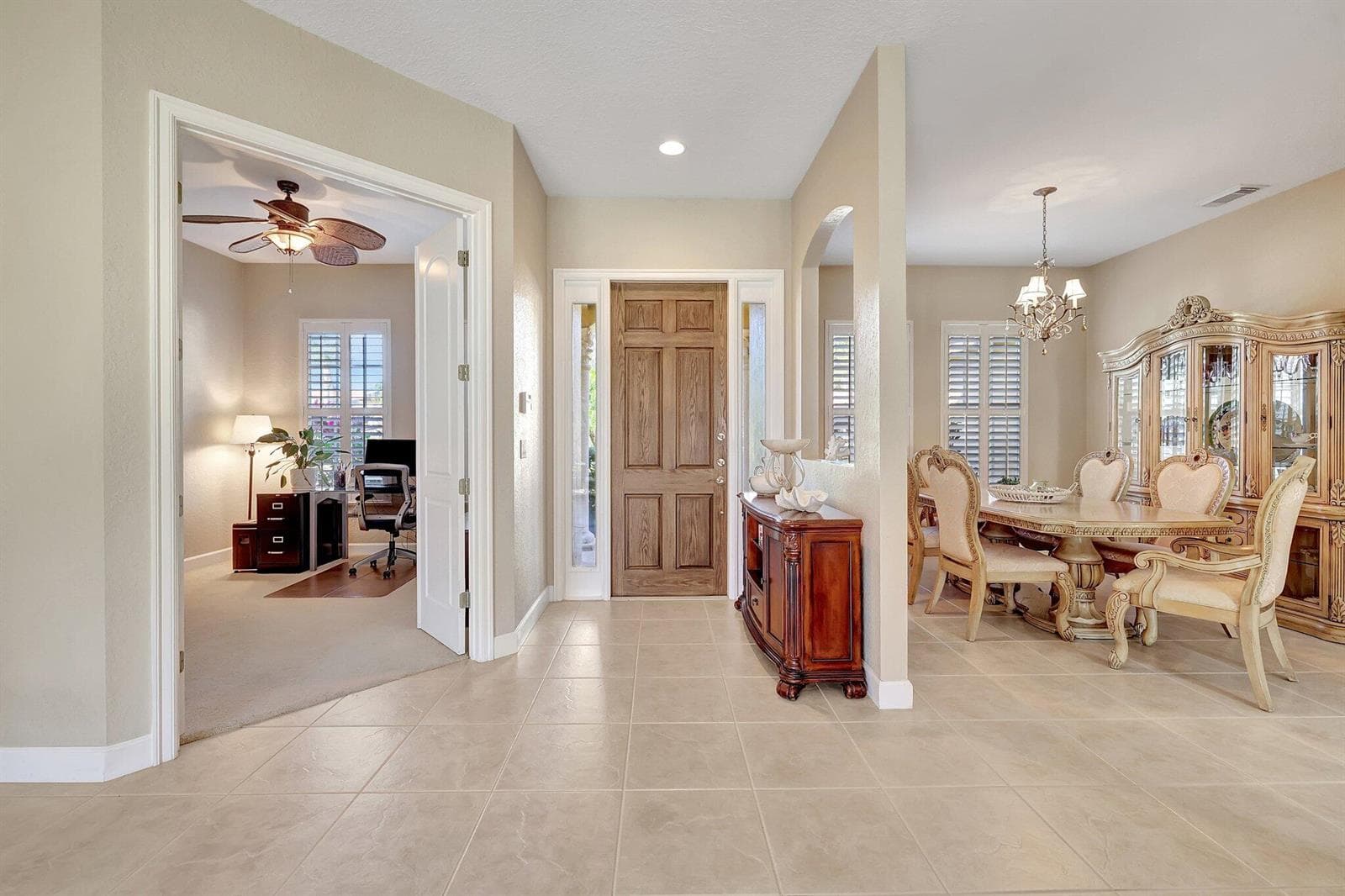 827 SW GRAND RESERVES Boulevard, Port St. Lucie, FL 34986 photo 3