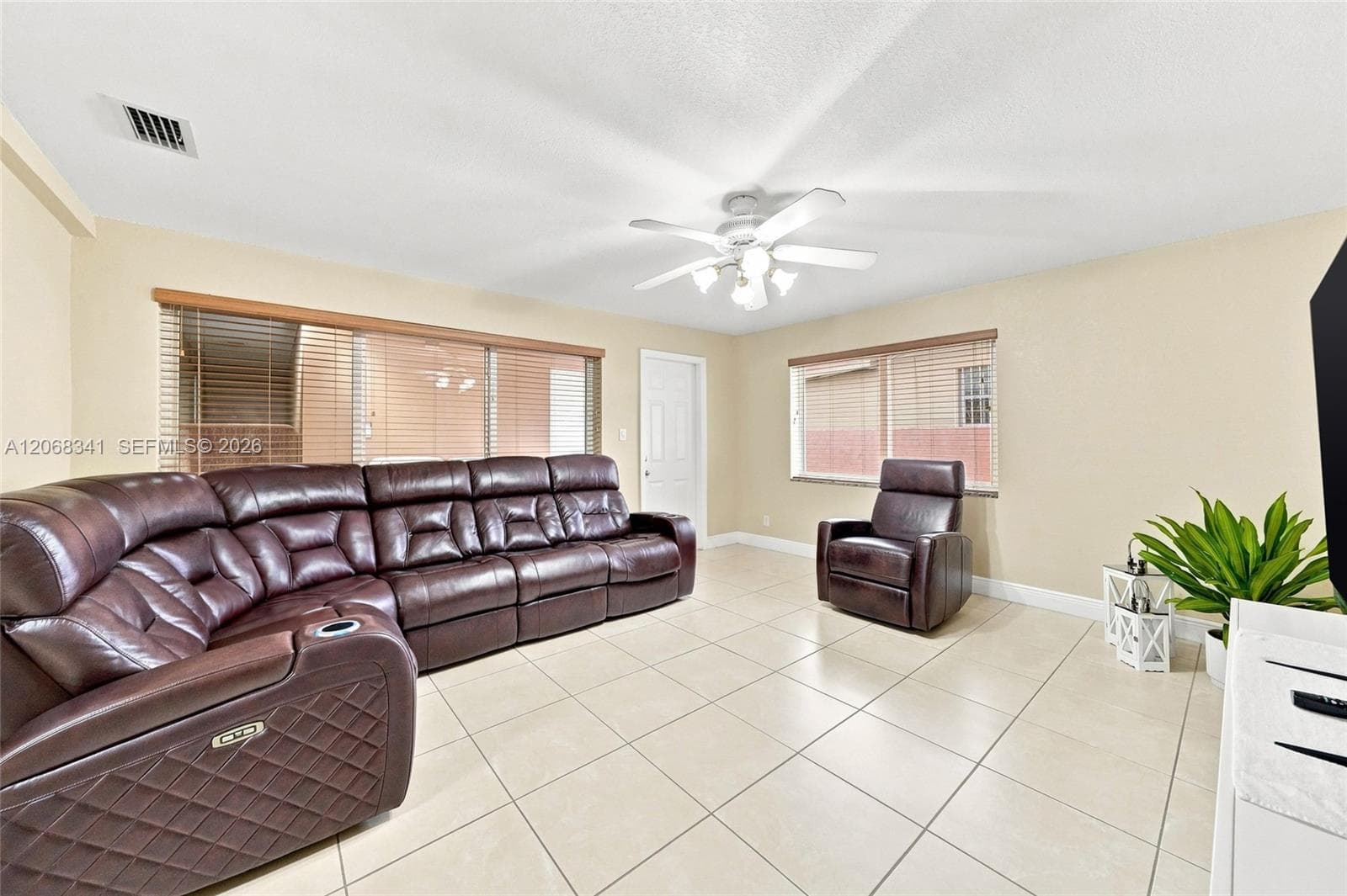 3180 W 3rd Ave, Hialeah, FL 33012 photo 12