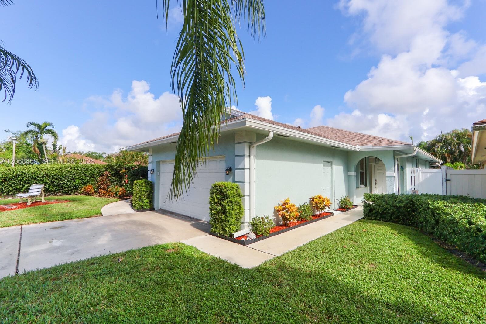 157 Sims Creek Ln, Jupiter, FL 33458 photo 2