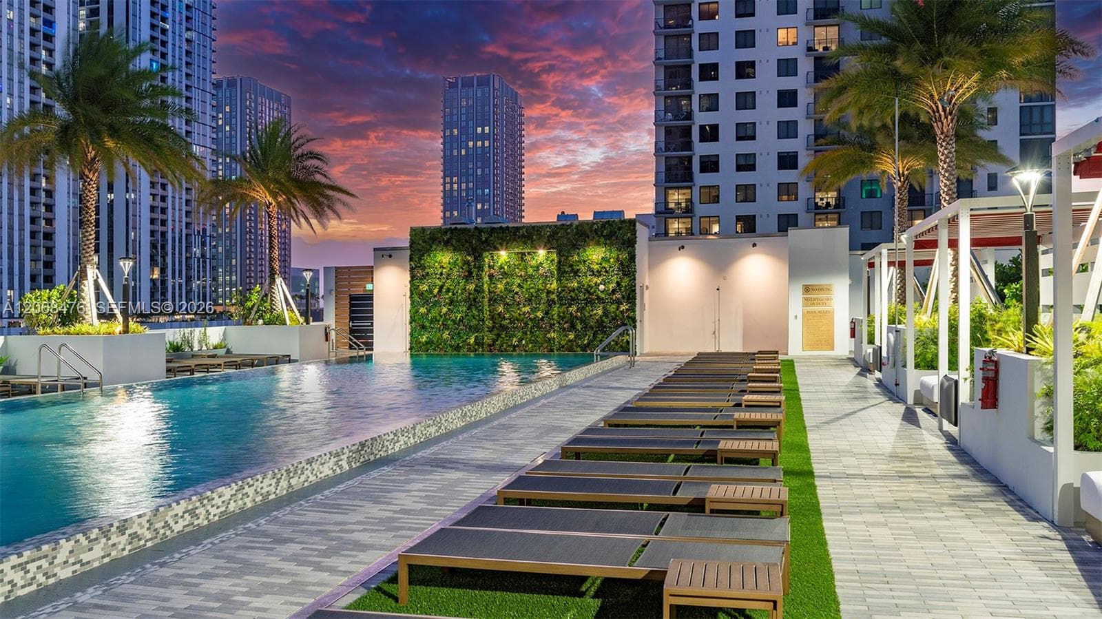 650 NE 2nd Ave # 1708, Miami, FL 33132 photo 12