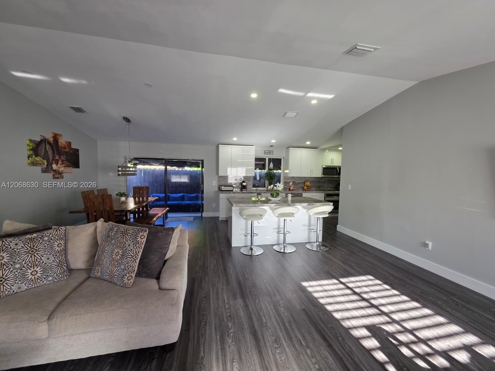 11122 SW 143rd Ct, Miami, FL 33186 photo 3