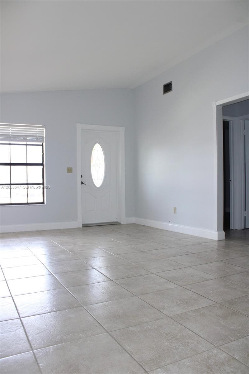 2728 W 74th St # 2728, Hialeah, FL 33016
