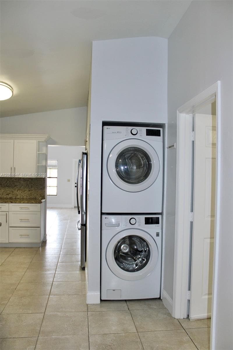 2728 W 74th St # 2728, Hialeah, FL 33016 photo 10