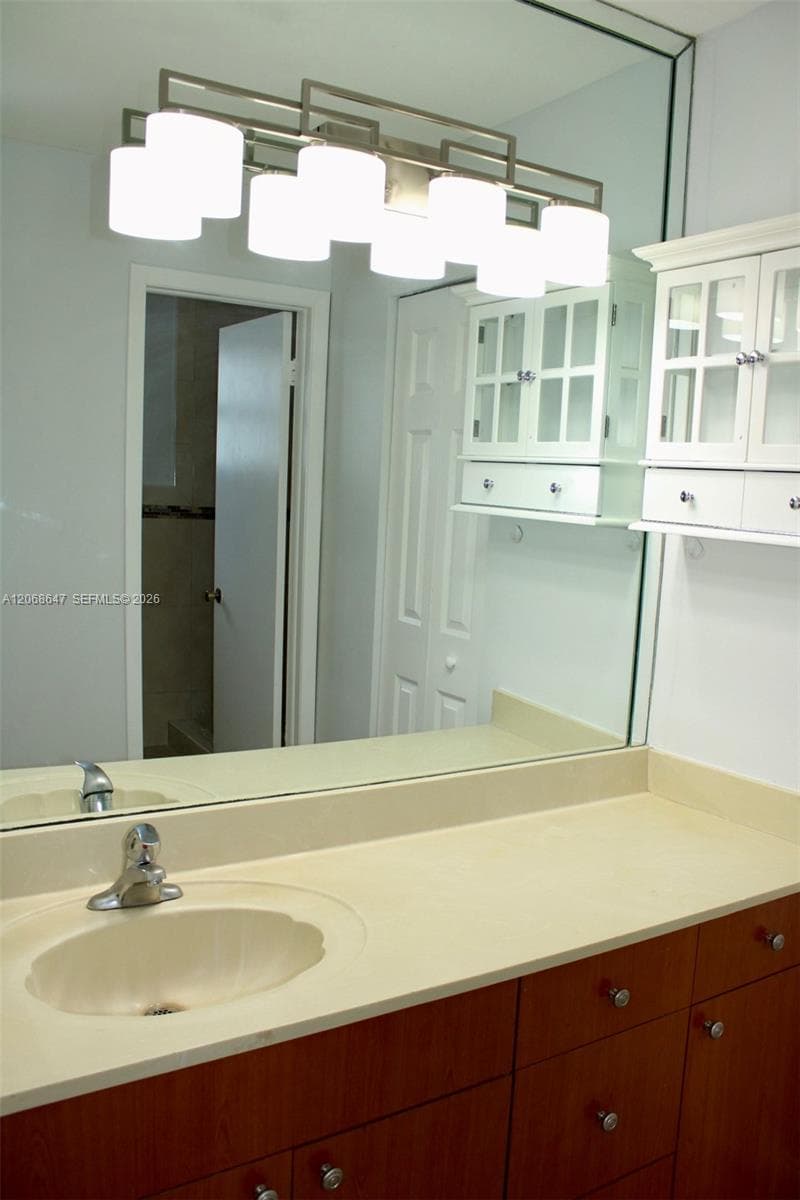 2728 W 74th St # 2728, Hialeah, FL 33016 photo 11