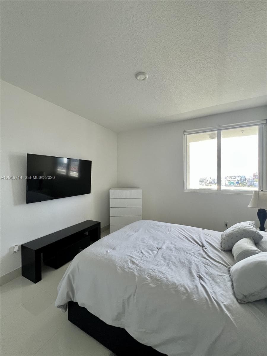 600 NE 27th St # 1604, Miami, FL 33137 photo 10