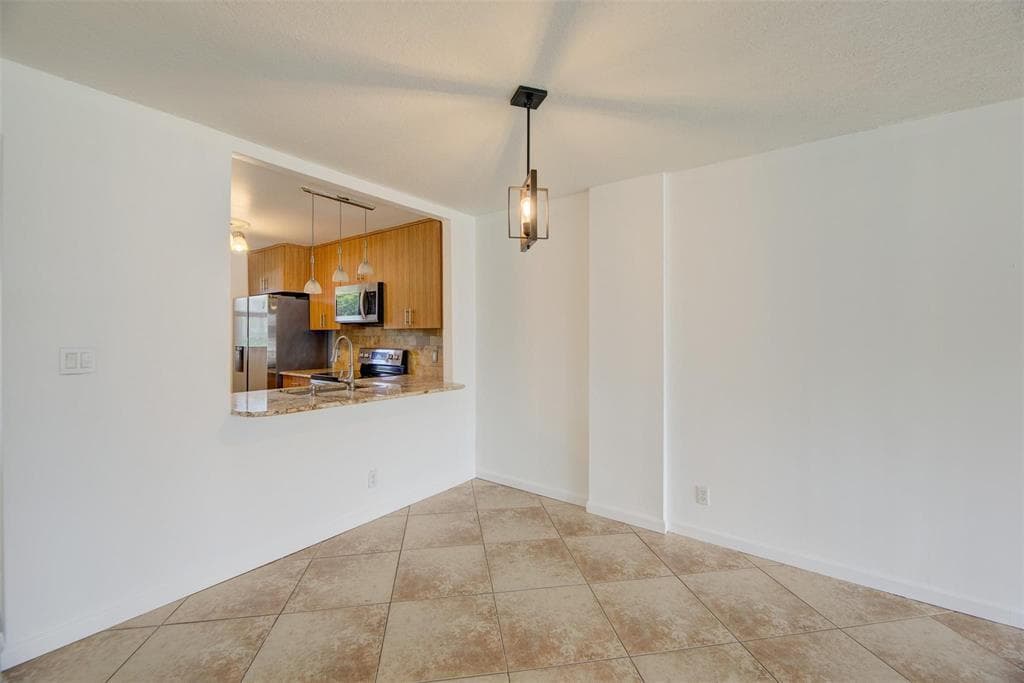 113 ROYAL PARK Drive # 1H, Oakland Park, FL 33309 photo 6