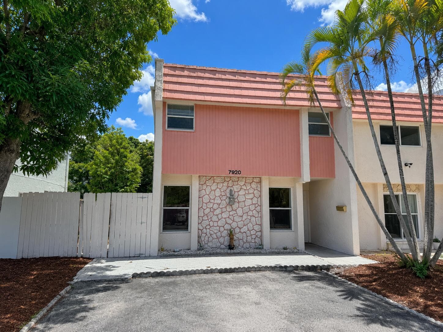 7920 SW 7TH Place, North Lauderdale, FL 33068 photo 12