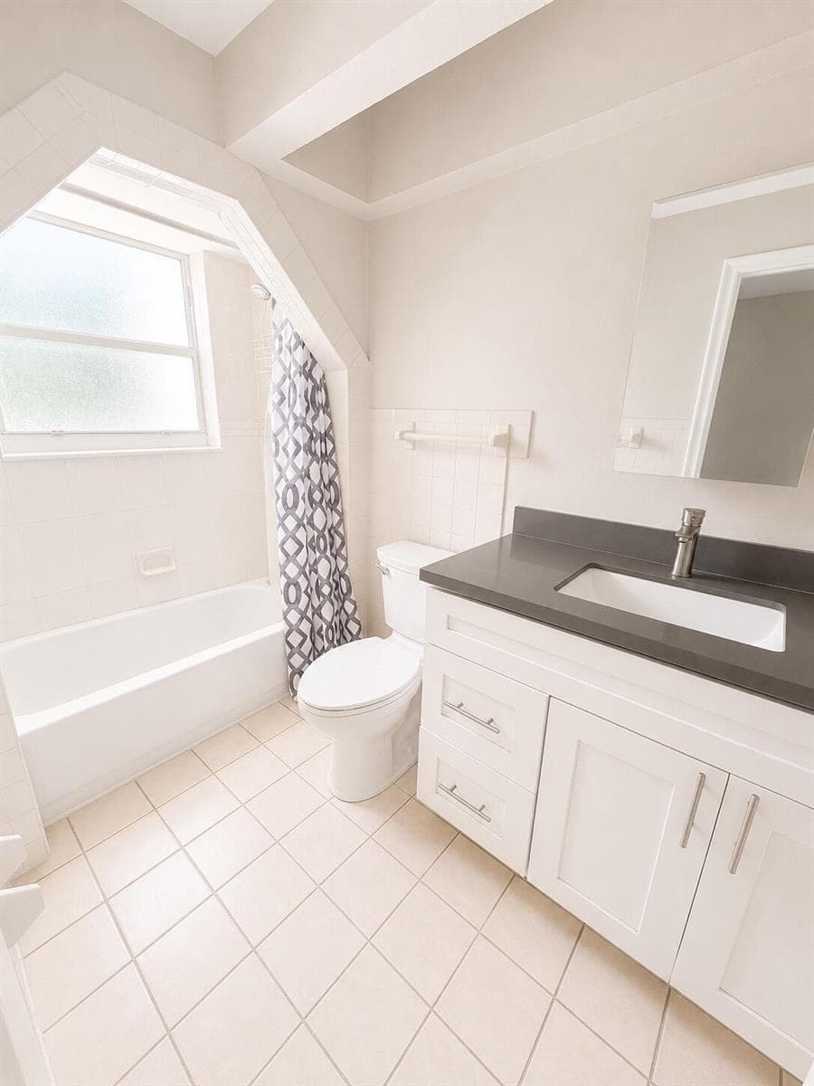 7920 SW 7TH Place, North Lauderdale, FL 33068 photo 9