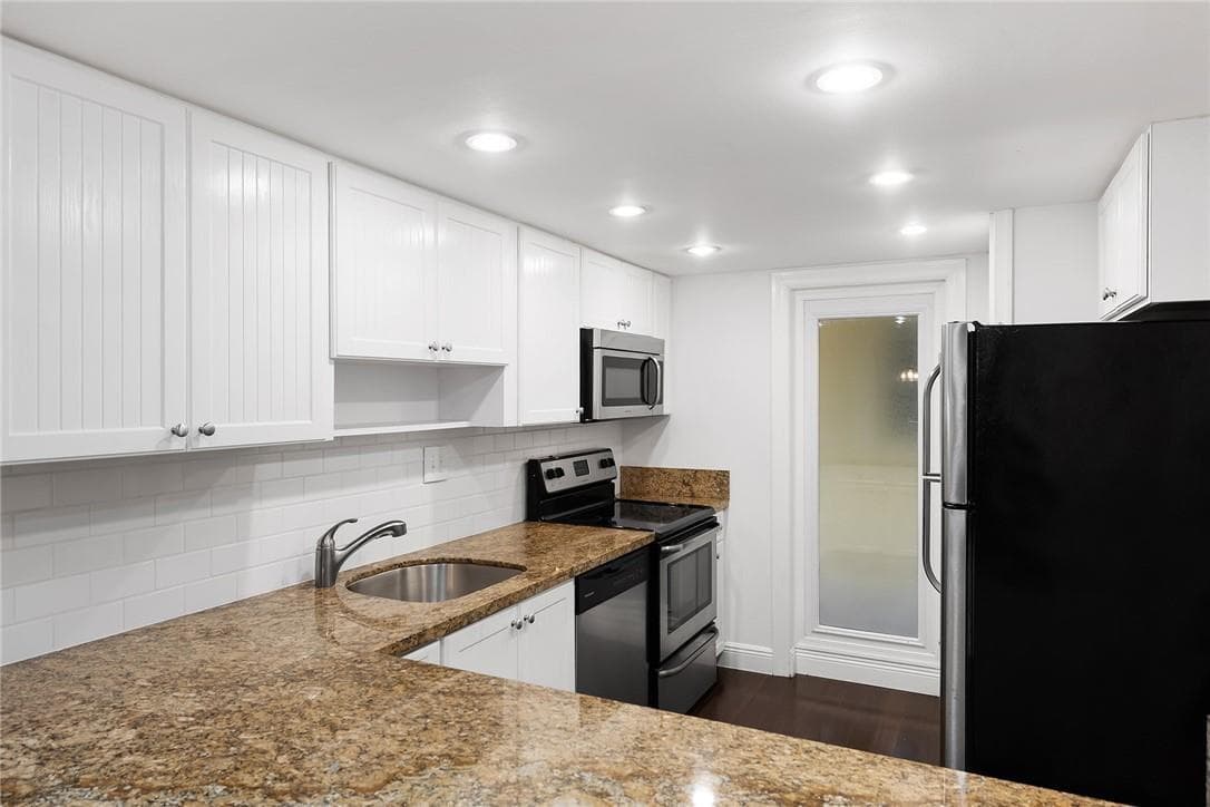 815 Middle River Drive # 205, Fort Lauderdale, FL 33304 photo 6
