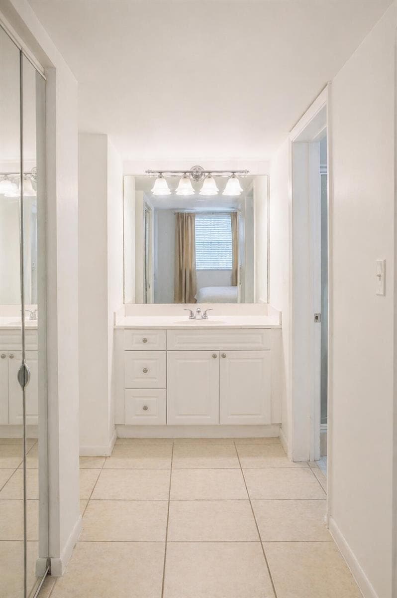 5910 MORNINGSTAR Circle # #202, Delray Beach, FL 33484 photo 7