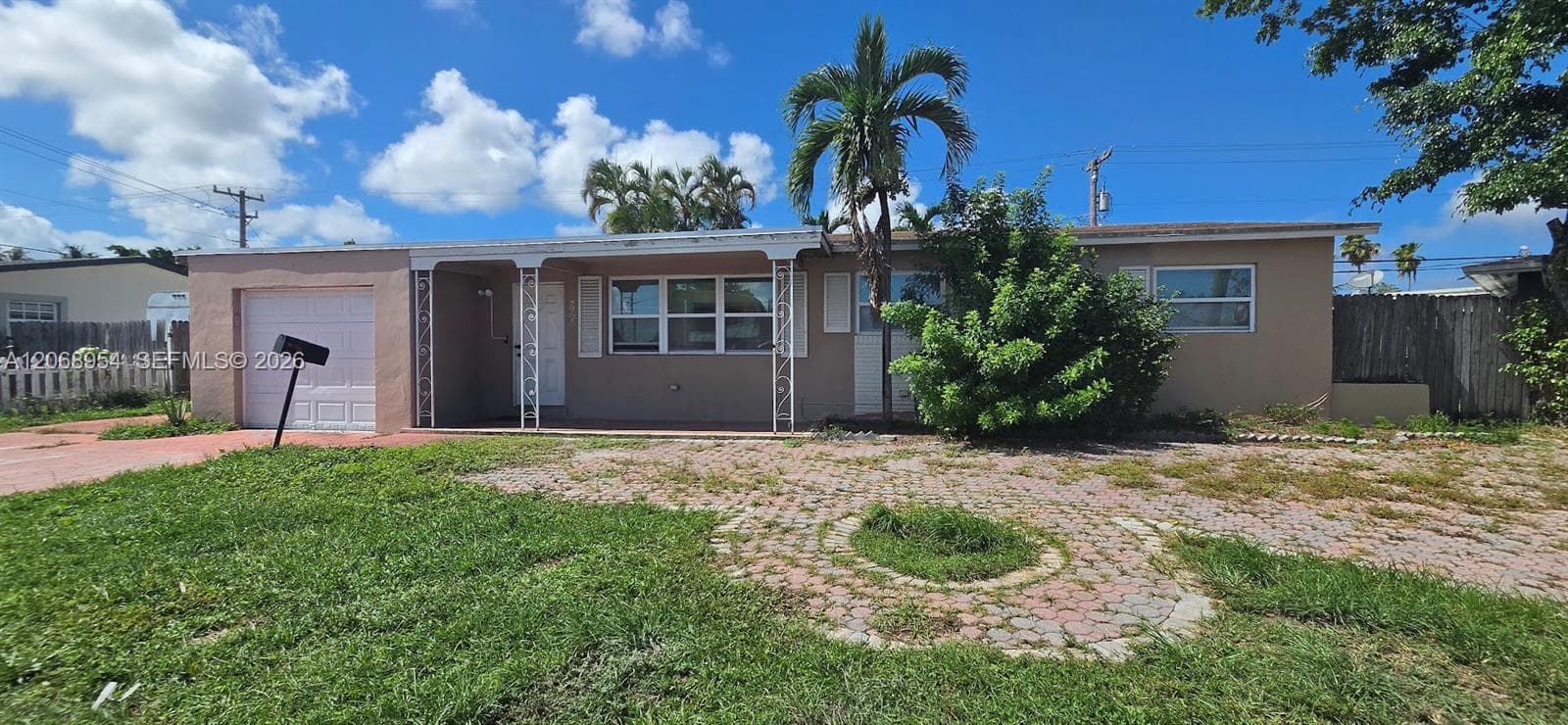 601 W Sample Rd, Deerfield Beach, FL 33064 photo 6