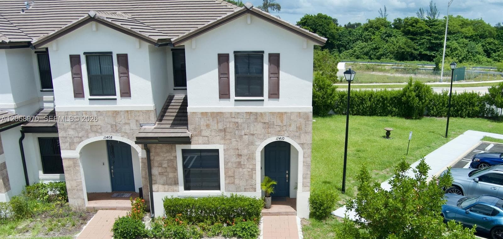 11410 W 34th Way, Hialeah, FL 33018 photo 2