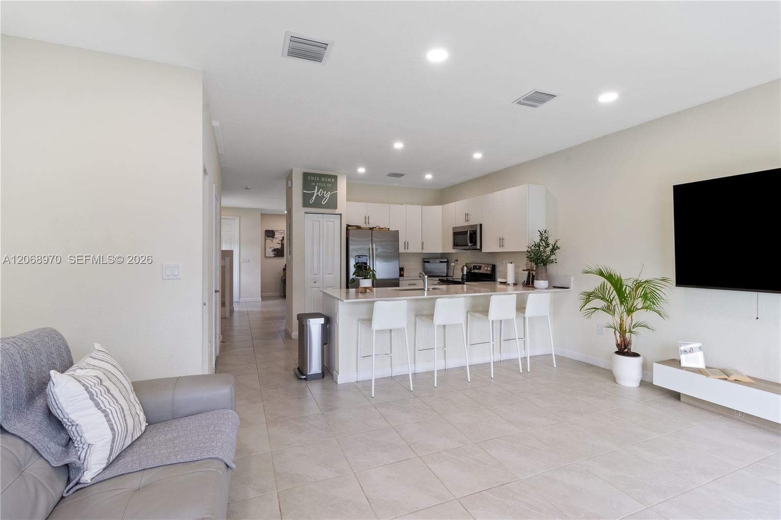 11410 W 34th Way, Hialeah, FL 33018 photo 10