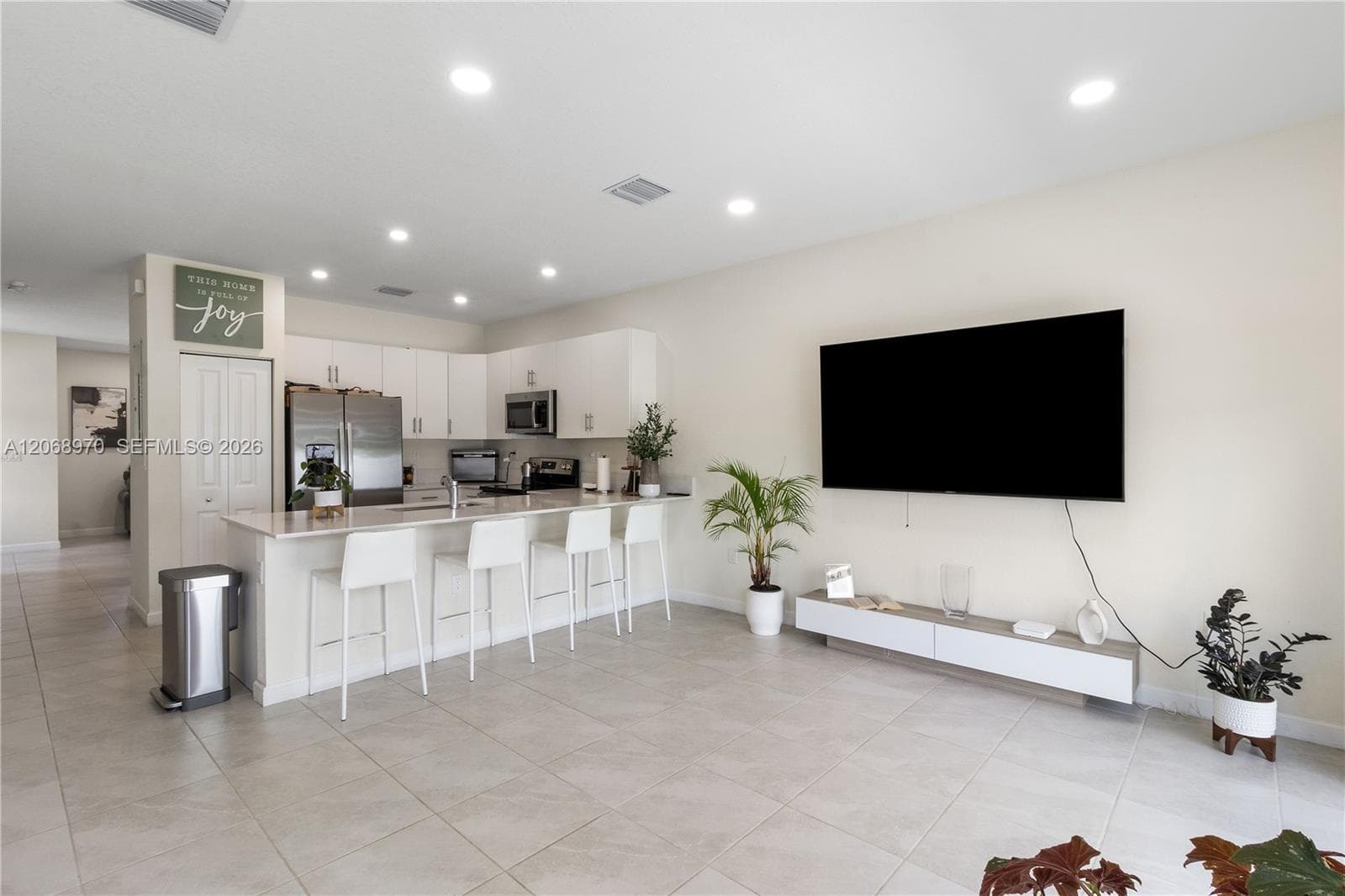 11410 W 34th Way, Hialeah, FL 33018 photo 11